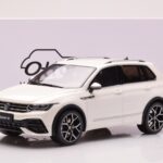Volkswagen Tiguan R White Otto 1:18 - image 6 of 6