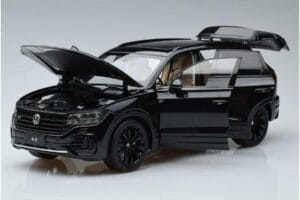 Volkswagen Touareg CR Black FAW 1:18 LTC761021BLA Diecast — photo 2 of 7