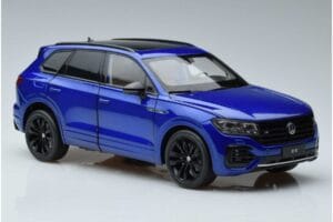 Volkswagen Touareg CR Blue FAW 1:18 LTC761021BLU Diecast — photo 5 of 7