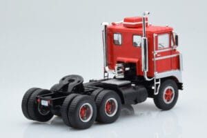 White 7400 Red Silver IXO 1:43 TR170 Diecast — photo 2 of 5