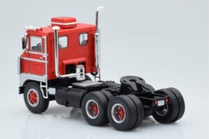 White 7400 Red Silver IXO 1:43 TR170 Diecast — photo 4 of 5