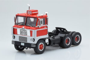 White 7400 Red Silver IXO 1:43
