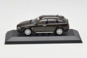 Alfa Romeo 159 Brooklands Green Minichamps 1:43 400120411 Diecast