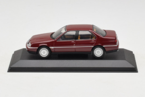 Alfa Romeo 164 3.0 Super V6 Dark Red Minichamps 1:43 436120700 Diecast