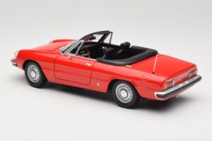 Alfa Romeo 2000 Spider Red Minichamps 1:18 180120930 Diecast — photo 7 of 8