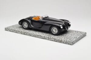 Alfa Romeo 6C 2500 SS Corsa Spider Black Minichamps 1:18 107120231 Diecast — photo 4 of 6