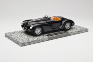 Alfa Romeo 6C 2500 SS Corsa Spider Black Minichamps 1:18 107120231 Diecast