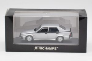 Alfa Romeo 75 3.0 V6 Silver Minichamps 1:43 400120461 Diecast — photo 4 of 4