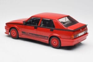 Alfa Romeo 75 Turbo Evoluzione Red MCG 1:18 MCG18428 Diecast — photo 5 of 6