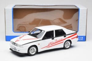 Alfa Romeo 75 Turbo Evoluzione White MCG 1:18 MCG18430 Diecast — photo 6 of 6