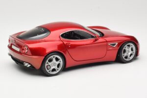 Alfa Romeo 8C Competizione Red Bburago 1:18 18-11021 Diecast — photo 3 of 8