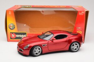 Alfa Romeo 8C Competizione Red Bburago 1:18 18-11021 Diecast — photo 8 of 8