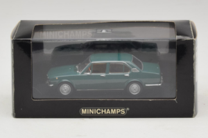 Alfa Romeo Alfetta 1.8 Green Minichamps 1:43 400120204 Diecast — photo 4 of 4