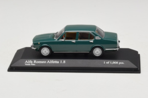 Alfa Romeo Alfetta 1.8 Green Minichamps 1:43 400120204 Diecast