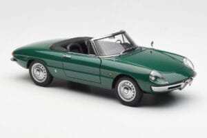 Alfa Romeo Duetto Spider Green AUTOart 1:18 70138 Diecast — photo 6 of 8
