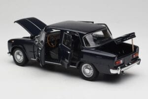 Alfa Romeo Giulia 1300 Blue Minichamps 1:18 180120905 Diecast — photo 5 of 8