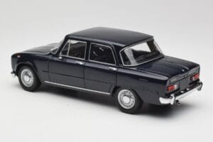 Alfa Romeo Giulia 1300 Blue Minichamps 1:18 180120905 Diecast — photo 7 of 8