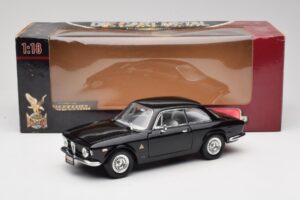 Alfa Romeo Giulia Sprint GTA Black Road Signature 1:18 92348 Diecast — photo 8 of 8