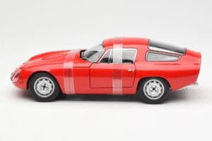Alfa Romeo Giulia TZ Red AUTOart 1:18 70196 Diecast — photo 3 of 6