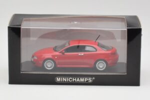 Alfa Romeo GT Alfa Red Minichamps 1:43 400120321 Diecast — photo 4 of 4
