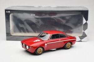 Alfa Romeo GTA 1300 Junior Red Minichamps 1:18 155120020 Diecast — photo 6 of 6