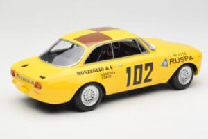 Alfa Romeo GTA 1300 #102 Squadra Corse R. Zanetti / M. Ruspa / Monzeglio Targa Florio 1971 Minichamps 1:18 155711202 Diecast — photo 2 of 6