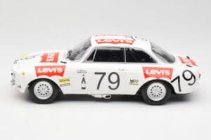 Alfa Romeo GTA 1300 #79 H. Rubens / C. Van Ryn 24 Hours of Spa 1971 Minichamps 1:18 155711279 Diecast — photo 3 of 6