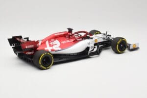 Alfa Romeo Racing C38 #7 K. Raikkonen F1 2019 Minichamps 1:18 110190007 Diecast — photo 2 of 6