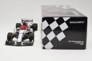 Alfa Romeo Racing C38 #7 K. Raikkonen F1 2019 Minichamps 1:18 110190007 Diecast — photo 6 of 6
