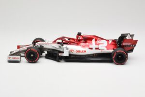 Alfa Romeo Racing C39 #7 K. Raikkonen Styrian GP 2020 Minichamps 1:18 110200207 Diecast — photo 3 of 6