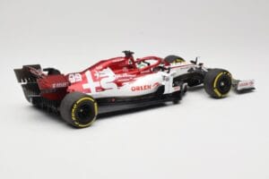 Alfa Romeo Racing C39 #99 A. Giovinazzi Austrian GP 2020 Minichamps 1:18 110200199 Diecast — photo 2 of 6