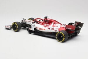 Alfa Romeo Racing C39 #99 A. Giovinazzi Austrian GP 2020 Minichamps 1:18 110200199 Diecast — photo 5 of 6