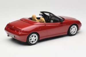 Alfa Romeo Spider 916 Proteo Red Metallic Norev 1:18 187854 Diecast — photo 2 of 6