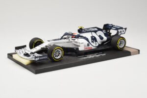 AlphaTauri Honda AT01 #10 P. Gasly Winner Italian GP 2020 Minichamps 1:18 117200810 Diecast — photo 2 of 6