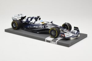 AlphaTauri AT03 #10 P. Gasly Bahrain GP 2022 Minichamps 1:18 117220110 Diecast — photo 4 of 6