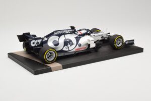 AlphaTauri Honda AT01 #26 D. Kvyat Italian GP 2020 Minichamps 1:18 117200826 Diecast — photo 3 of 6