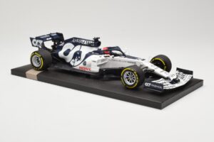 AlphaTauri Honda AT01 #26 D. Kvyat Italian GP 2020 Minichamps 1:18 117200826 Diecast — photo 4 of 6