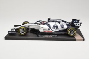 AlphaTauri Honda AT01 #26 D. Kvyat Italian GP 2020 Minichamps 1:18 117200826 Diecast