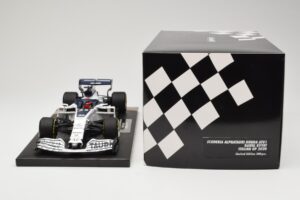 AlphaTauri Honda AT01 #26 D. Kvyat Italian GP 2020 Minichamps 1:18 117200826 Diecast — photo 6 of 6