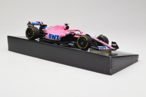 Alpine A522 BWT #14 F. Alonso BWT Alpine F1 Team Bahrain Grand Prix 2022 Minichamps 1:18 147220114 Resin — photo 4 of 7