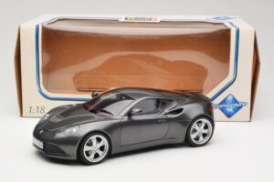 Artega GT Grey Metallic Revell 1:18 09024 Diecast — photo 8 of 8