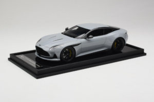 Aston Martin DB12 Nardo Gray MotorHelix 1:18 MH027NG Resin — photo 2 of 7