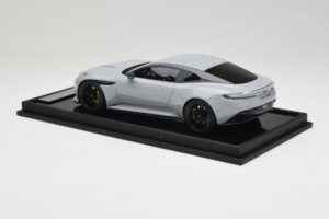 Aston Martin DB12 Nardo Gray MotorHelix 1:18 MH027NG Resin — photo 5 of 7