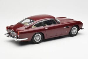 Aston Martin DB5 Dubonnet Red AUTOart 1:18 70213 Diecast — photo 3 of 8