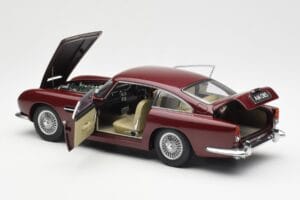 Aston Martin DB5 Dubonnet Red AUTOart 1:18 70213 Diecast — photo 5 of 8