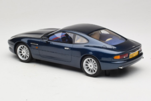 Aston Martin DB7 Mendip Blue Cult Models 1:18 CML187-3 Resin — photo 5 of 6