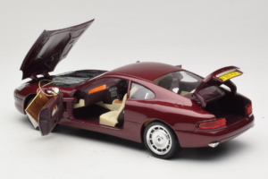 Aston Martin DB7 Red Guiloy 1:18 67550 Diecast — photo 5 of 8