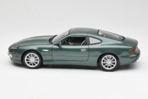 Aston Martin DB7 Vantage Green Maisto 1:18 36880 Diecast — photo 4 of 8