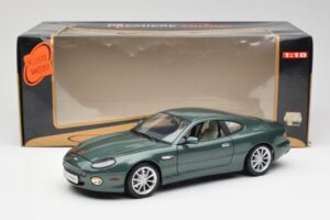 Aston Martin DB7 Vantage Green Maisto 1:18 36880 Diecast — photo 8 of 8