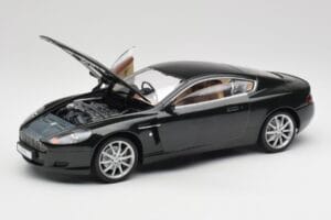 Aston Martin DB9 Black Solido 1:18 15025600 Diecast — photo 2 of 8